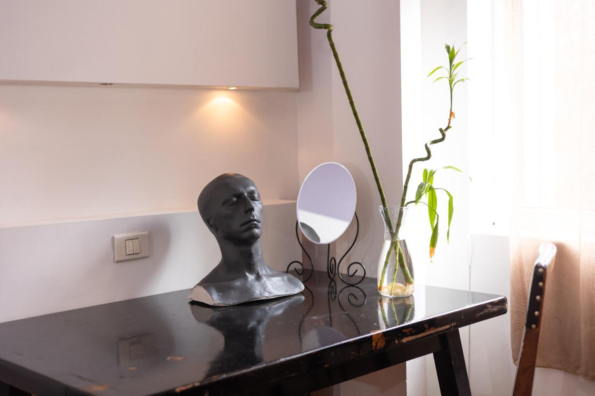 Shared Retro Vintage Luxury Apartment Bucureşti Ngoại thất bức ảnh