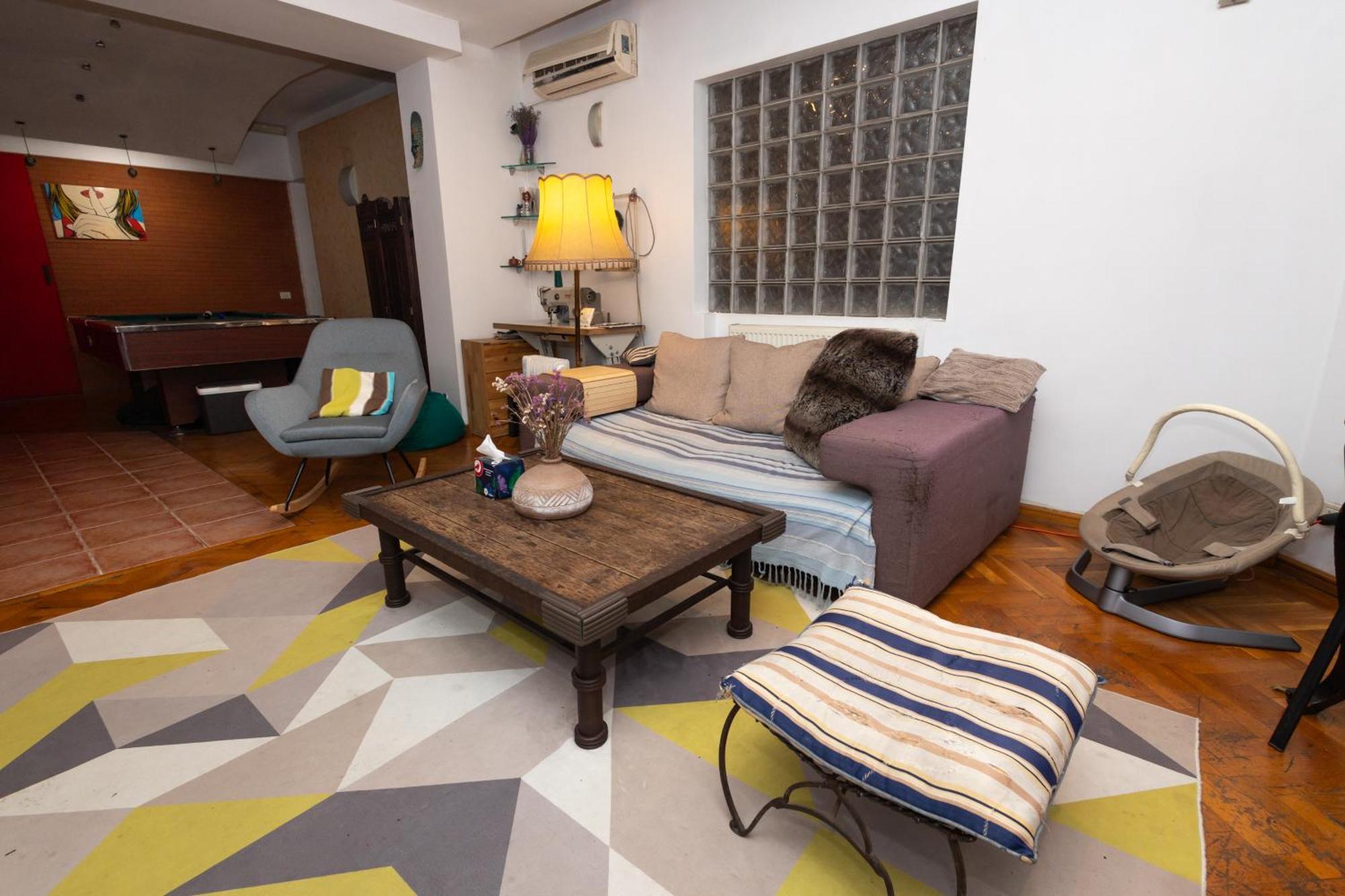 Shared Retro Vintage Luxury Apartment Bucureşti Ngoại thất bức ảnh