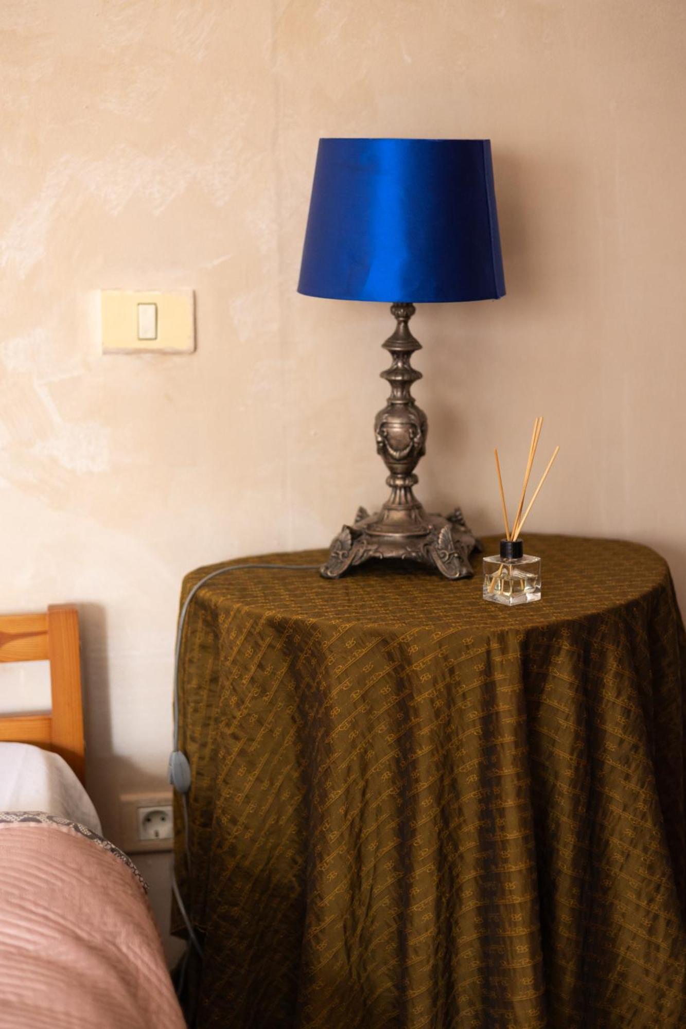 Shared Retro Vintage Luxury Apartment Bucureşti Ngoại thất bức ảnh